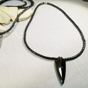 Unisex Spear Point Arrowhead Necklace.